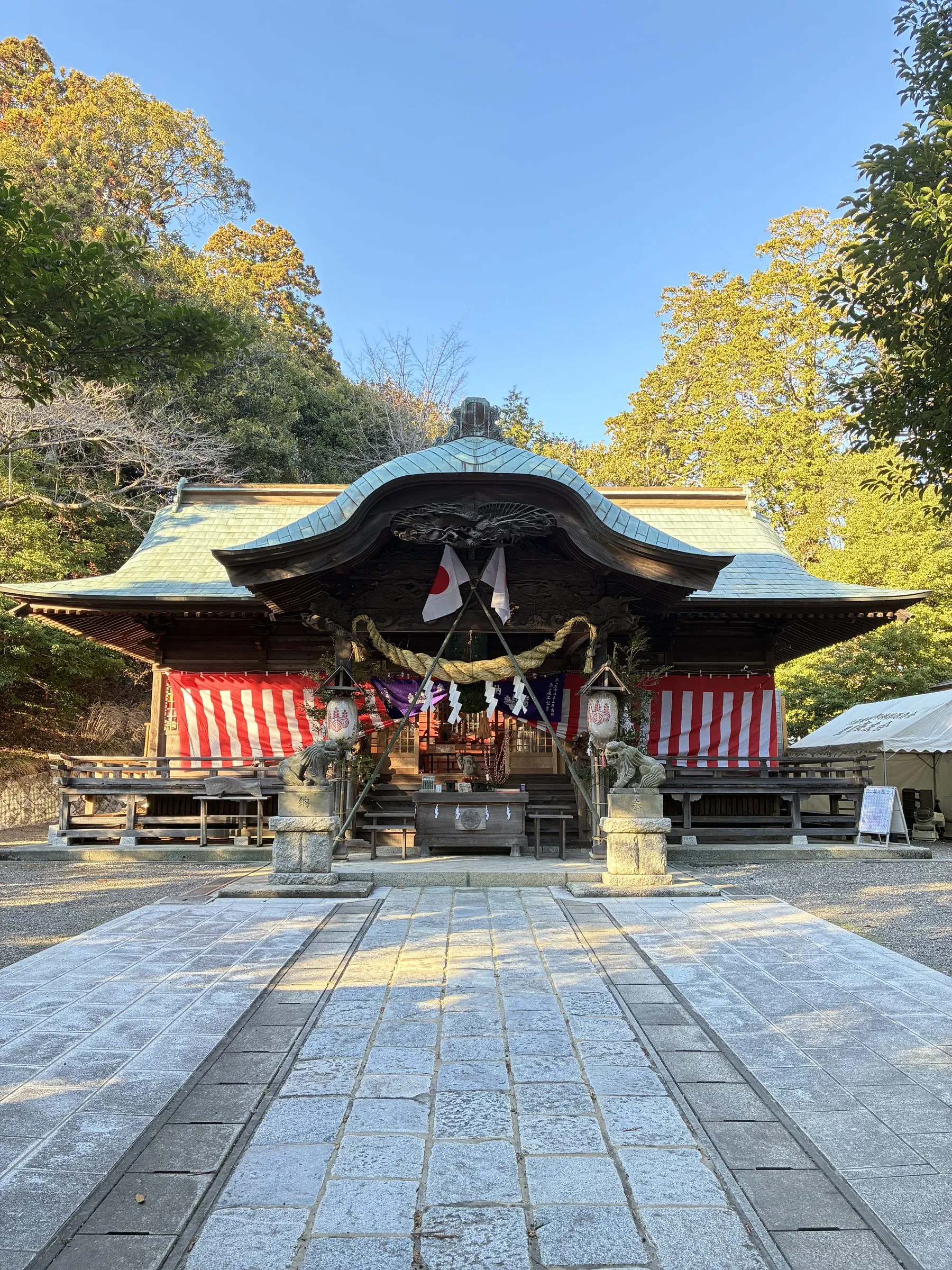 大國魂神社の拝殿(正面)